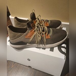 Olukai shoes